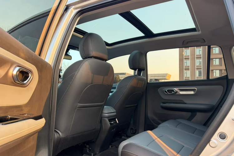 Used AION Y 2023 Younger Star Edition