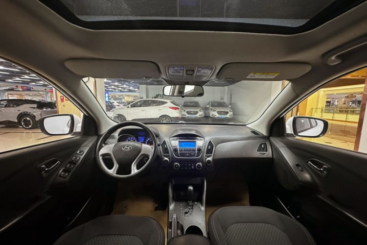 Used Hyundai ix35 2015 2.0L Automatic 2WD Comfort Edition China V Standard
