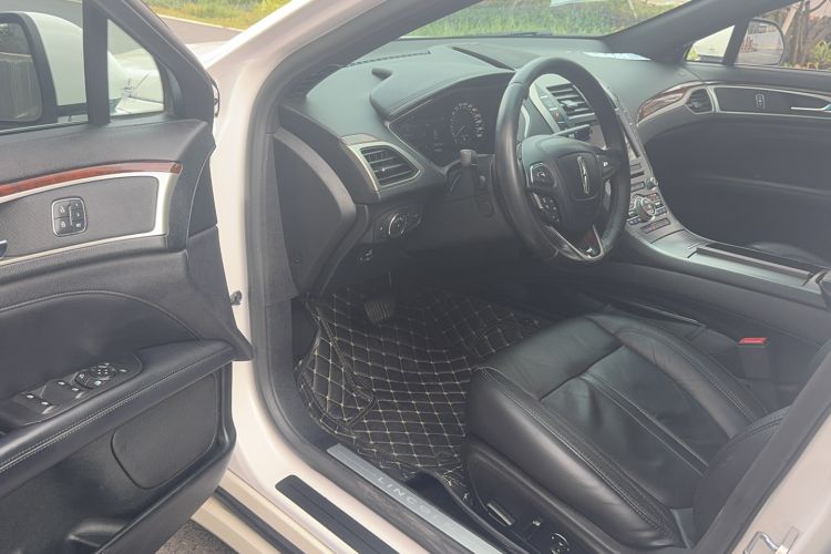 Used Lincoln MKZ 2017 2.0T Luxury Edition