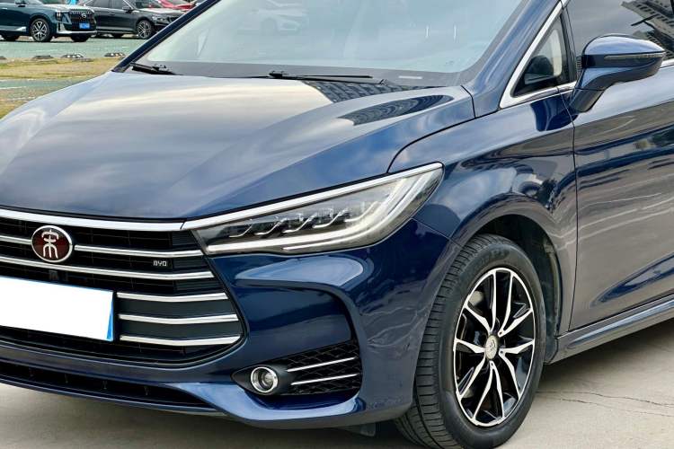 Used BYD Song MAX 2017 1.5T Automatic Smart Connect Elite 7-Seater
