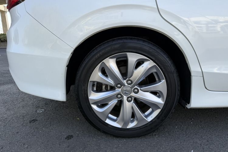 Used Honda Jade 2020 1.8L automatic Comfort version
