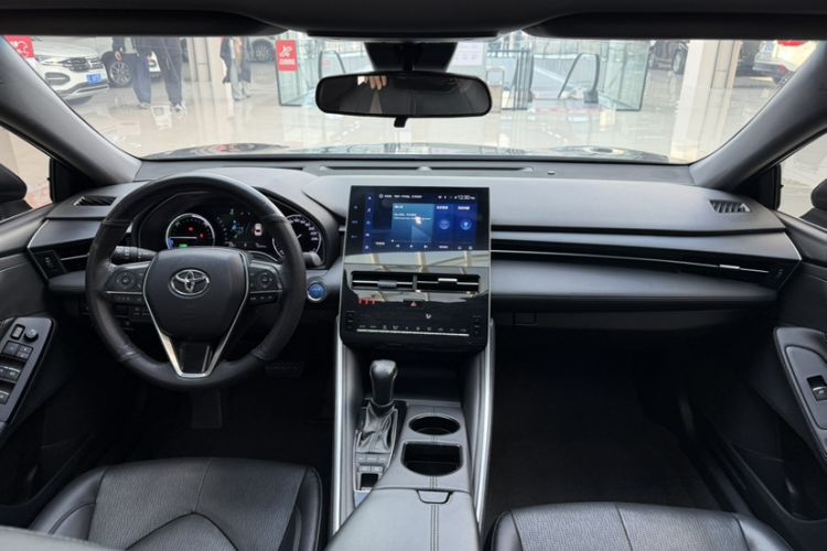 Used Toyota Avalon 2022 Dual-Engine 2.5L Luxury Edition
