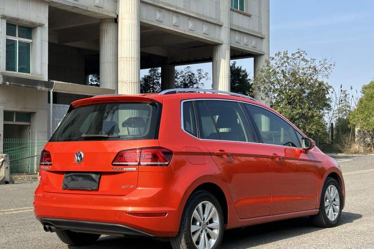 Used Volkswagen Golf Sportsvan 2018 230TSI Automatic Trend Edition
