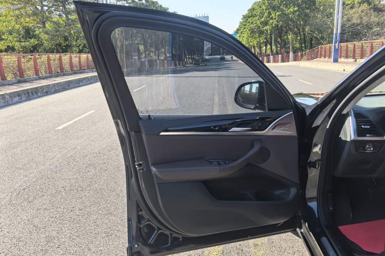 Used BMW iX3 2021 Leading Model