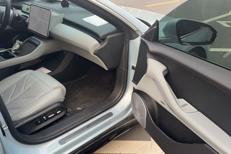 Used Nio ET5T 2025 75 kWh Touring