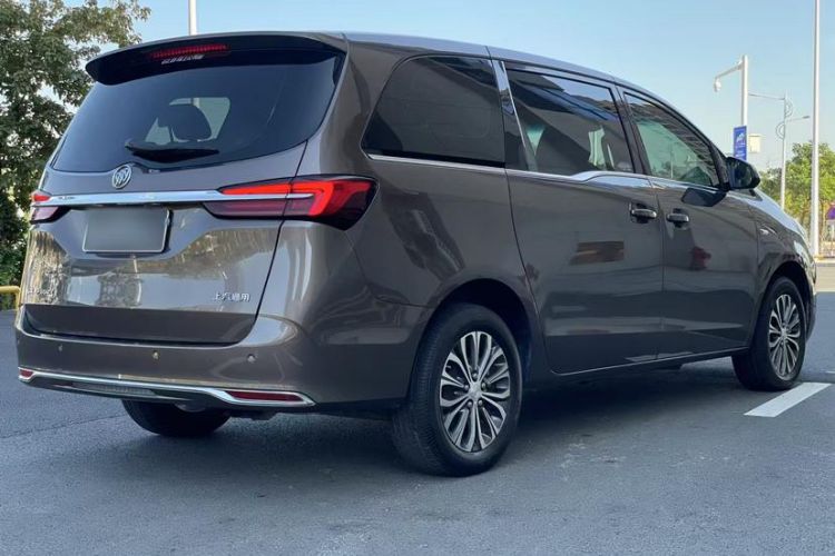 Used Buick GL8 2021 Land Cruiser Executive Class 652T Comfort Model