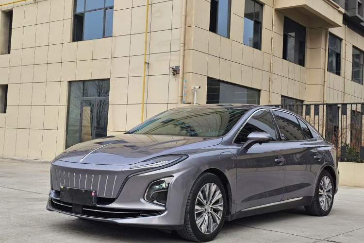 Used Hongqi E-QM5 2023 620km PLUS