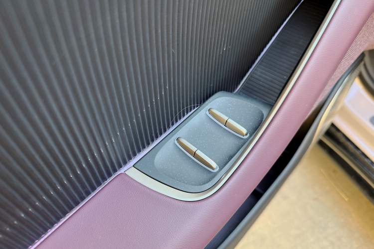 Used Nio ET5 2025 75 kWh