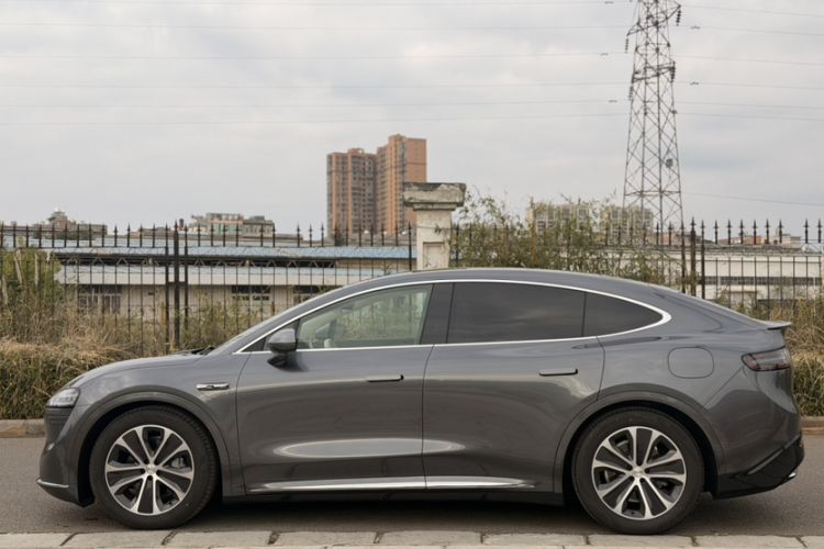 Used Hima Luxeed R7 2024 Pure Electric 667km Pro