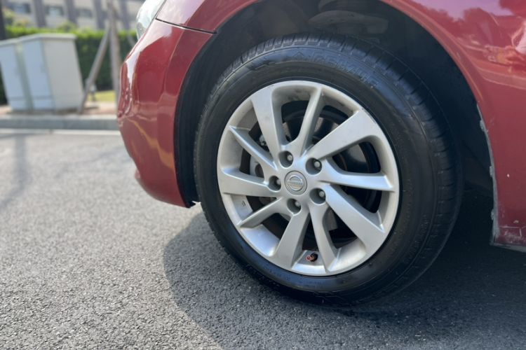 Used Nissan Tiida 2016 1.6L CVT Cool Dynamic Edition
