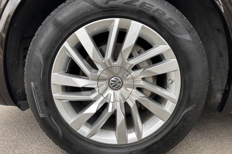 Used Volkswagen Touareg 2020 2.0 TSI RuiShang Edition China VI Standard
