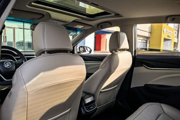 Used Buick GT 2019 15T Dual-Clutch Connected Elite Model China VI
