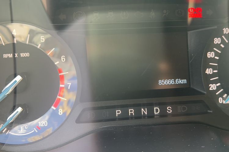 Used Ford Edge 2016 EcoBoost 245 Two-Wheel-Drive Titanium 5-Seater
