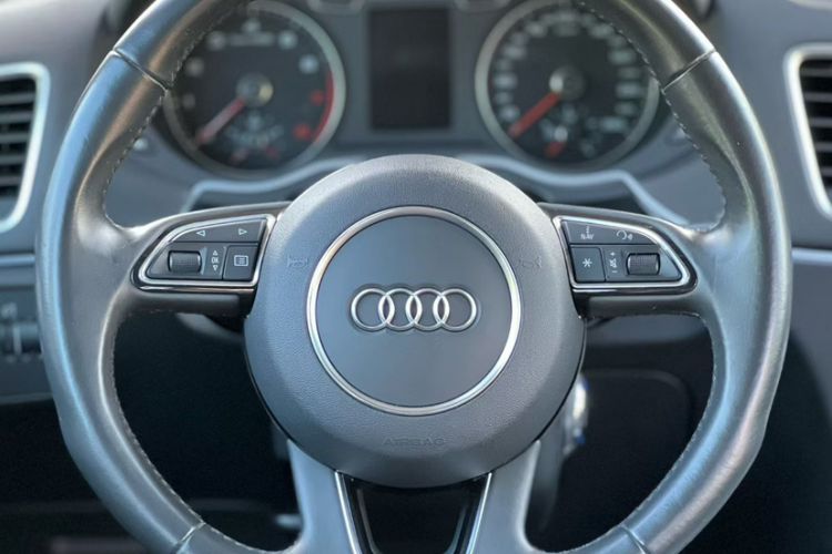 Used Audi Q3 2018 30th Anniversary Edition 30 TFSI Fashion Model
