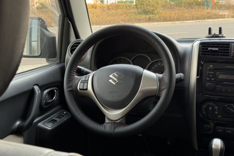 Used Suzuki Jimny 2015 1.3 AT Mode3 Navigation Edition