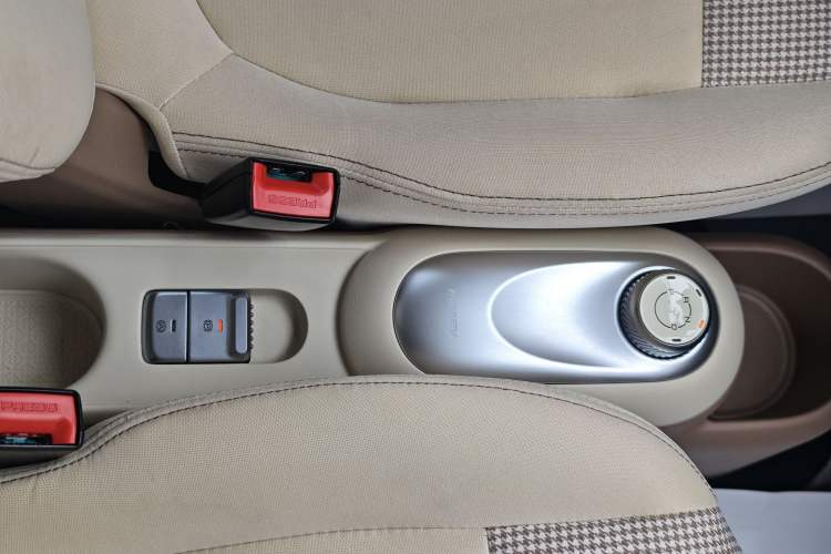 Used Wuling Hongguang MINIEV 2025 Four-Door Version Premium Edition
