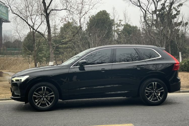 Used Volvo XC60 2019 T5 4x4 Smart Edition China V Standard
