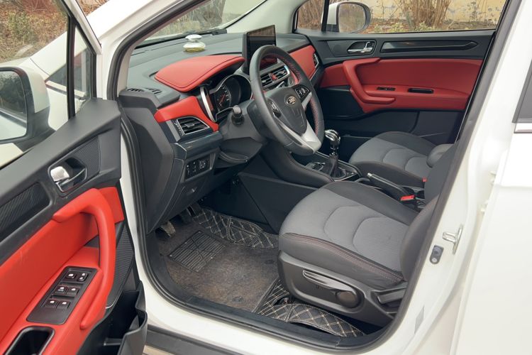 Used  Refine S3 2017 1.5L Manual Luxury Model
