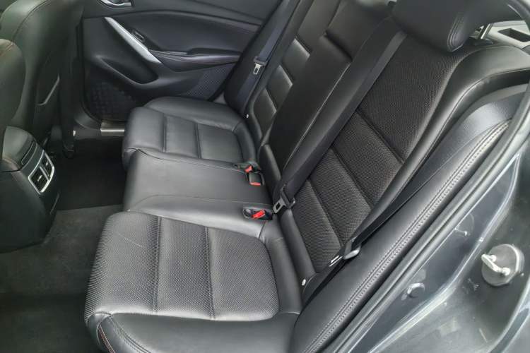 Used Mazda Atenza 2014 2.5L Blue Sky Prestige Edition
