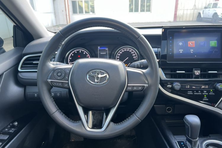 Used Toyota Camry 2023 2.0GVP Premier Edition
