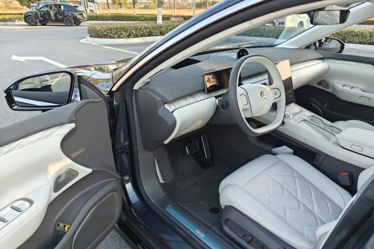 Used Nio ET7 2024 75 kWh Executive Edition
