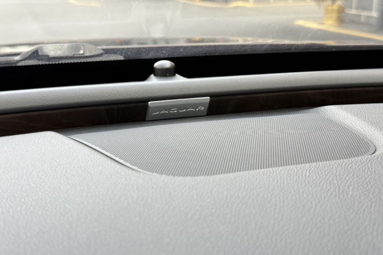 Used Jaguar XFL 2018 XFL 2.0T 250 PS Luxury Edition
