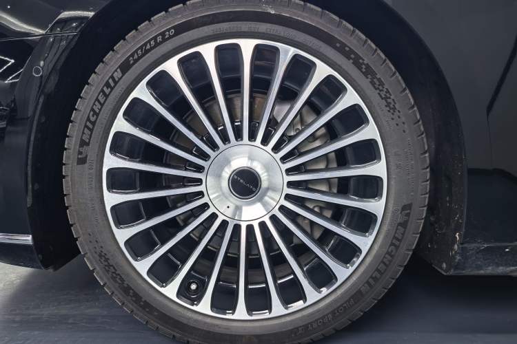 Used Hima Stelato S9 2025 Extended-Range Ultra
