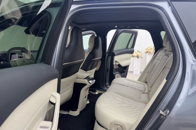 Used Nio ES6 2025 75 kWh
