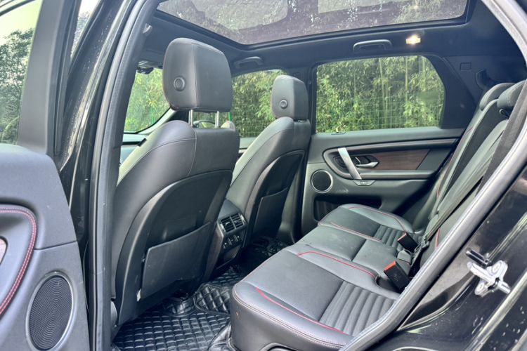 Used Land Rover Discovery Sport 2020 249 PS R-Dynamic Performance Tech Edition 7 Seats