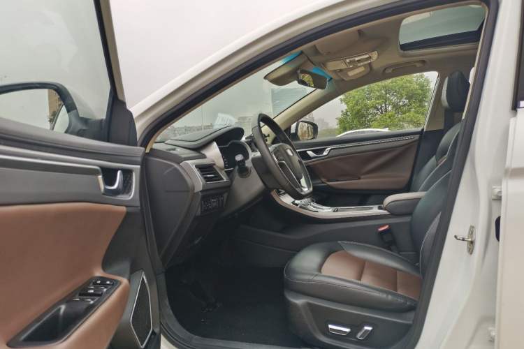 Used Geely Auto Emgrand GL 2018 1.4T DCT Prestige Smart Connectivity Version
