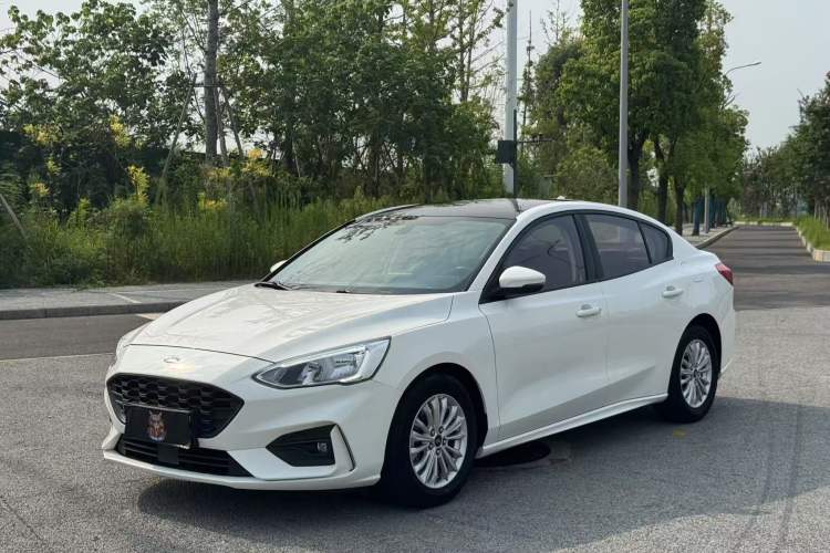 Used Ford Focus 2020 Sedan EcoBoost 180 Automatic Trend Edition
