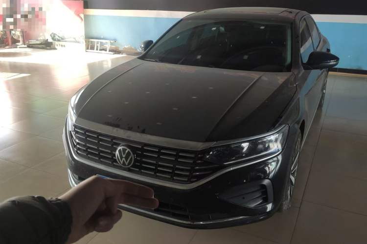 Used Volkswagen Passat 2025 Outstanding Model 330TSI Elite Edition
