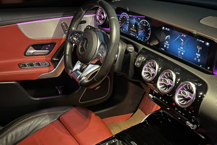 Used Mercedes-Benz A-AMG 2020 AMG A 35 L 4MATIC
