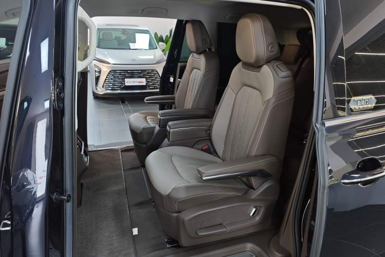 Used Volkswagen Viloran 2023 Revised Version 380TSI Luxury Edition
