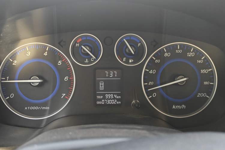 Used JMC Baodian 2016 2.8T New Value-Added Diesel Two-Wheel Drive Extended Cargo Basic Version JX493ZLQ4F