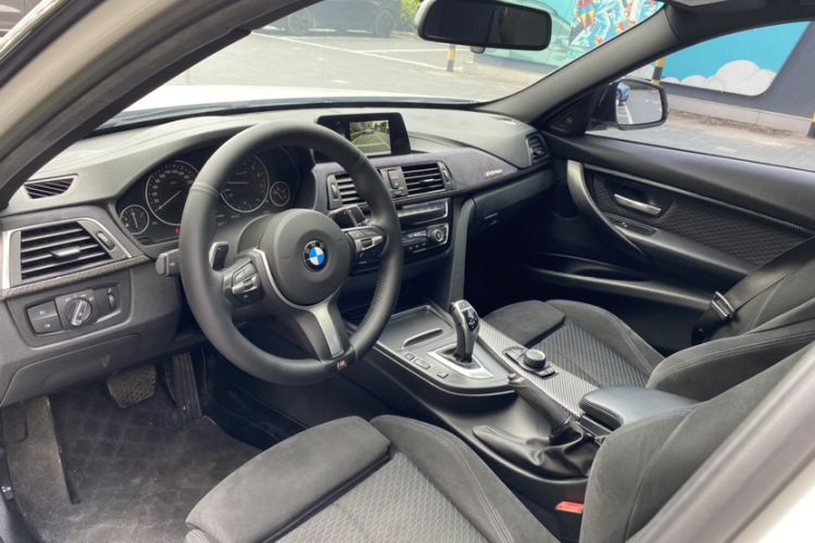 Used BMW 3 Series 2018 320i M Sport Package
