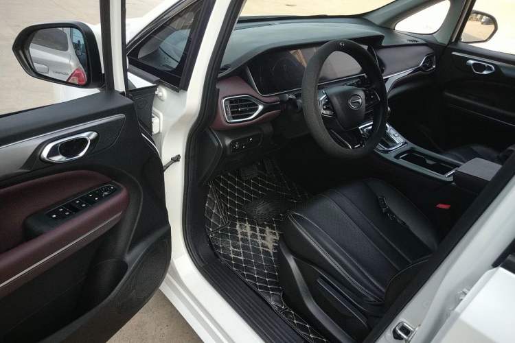 Used GAC Trumpchi M6 2021 PRO 270T DCT Luxury Edition
