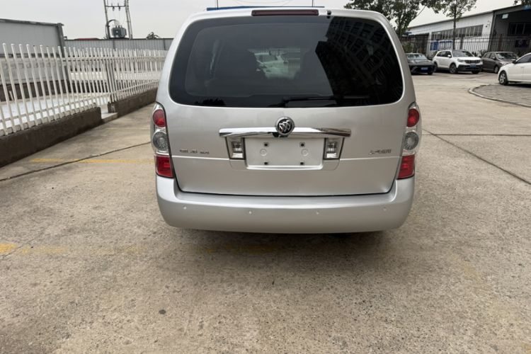 Used Buick GL8 2014 2.4L Executive Edition
