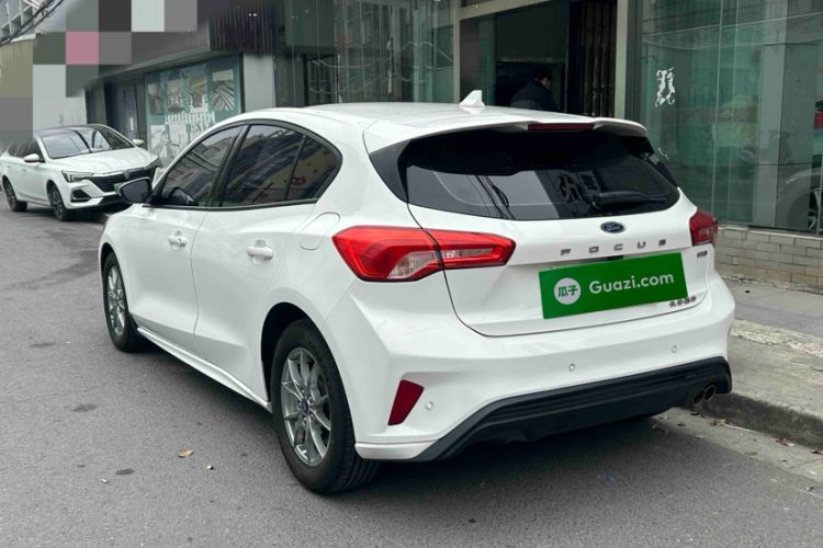 Used Ford Focus 2020 Hatchback EcoBoost 180 Automatic Trend Edition
