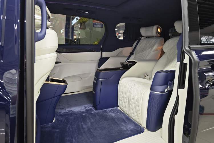 Used Buick GL8 2020 Avenir Avia Four-Seat Luxury Edition