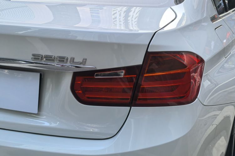 Used BMW 3 Series 2015 328Li Fashion Model