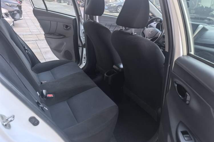 Used Toyota YARiS L 2019 1.5E CVT Dynamic Edition China VI compliant
