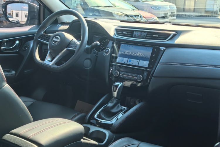 Used Nissan Qashqai 2023 Classic 2.0L CVT XV Comfort Edition
