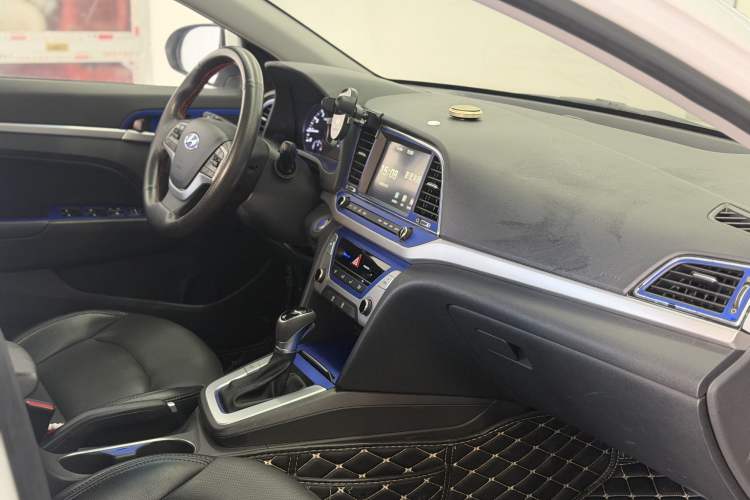 Used Hyundai Elantra 2016 1.6L Automatic ZhiXuan – Elite Version