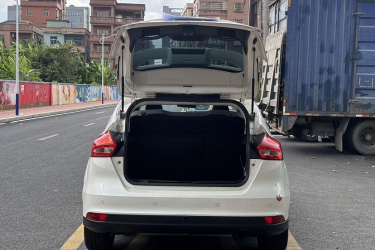 Used Ford Focus 2015 Hatchback EcoBoost 180 Automatic Elite Model