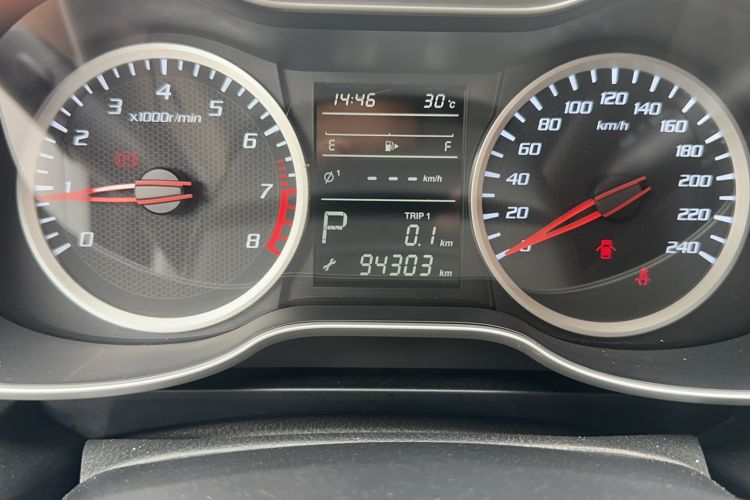 Used Bestune X40 2019 1.6L Automatic Luxury Version China V Emission Standard
