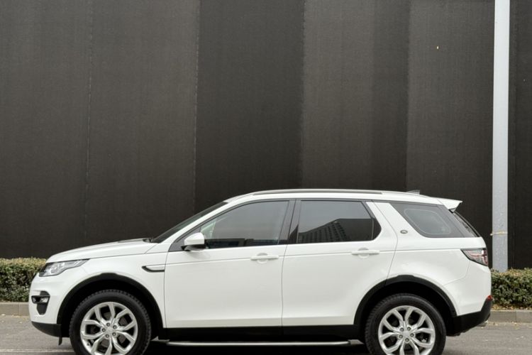 Used Land Rover Discovery Sport 2018 240 PS HSE Version
