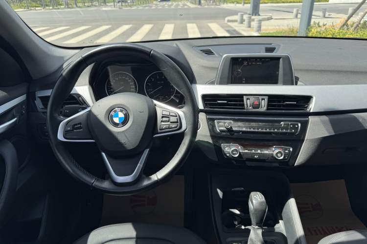 Used BMW X1 2016 sDrive18Li Fashion Model
