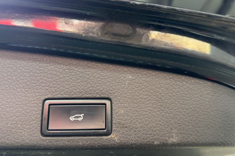 Used Volkswagen Touareg 2016 3.0 TSI Standard Version