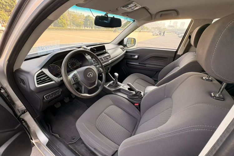 Used Great Wall Wingle 7 2019 2.0T Diesel Two-Wheel Drive Value Edition China VI Standard Big Double Cab GW4D20M